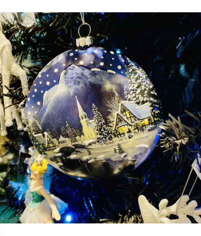 Boutique de Noël Enchanted Forest*Glass Disk Ornament, Winter Scene With Mountain