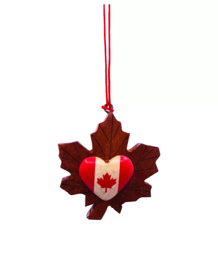 Best Ornament, Wooden Maple Leaf With Heart Shaped Canada Flag Souvenirs Ornaments